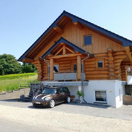 4 Sterne Ferienwohnung Stammzeit Nettersheim Екстериор снимка